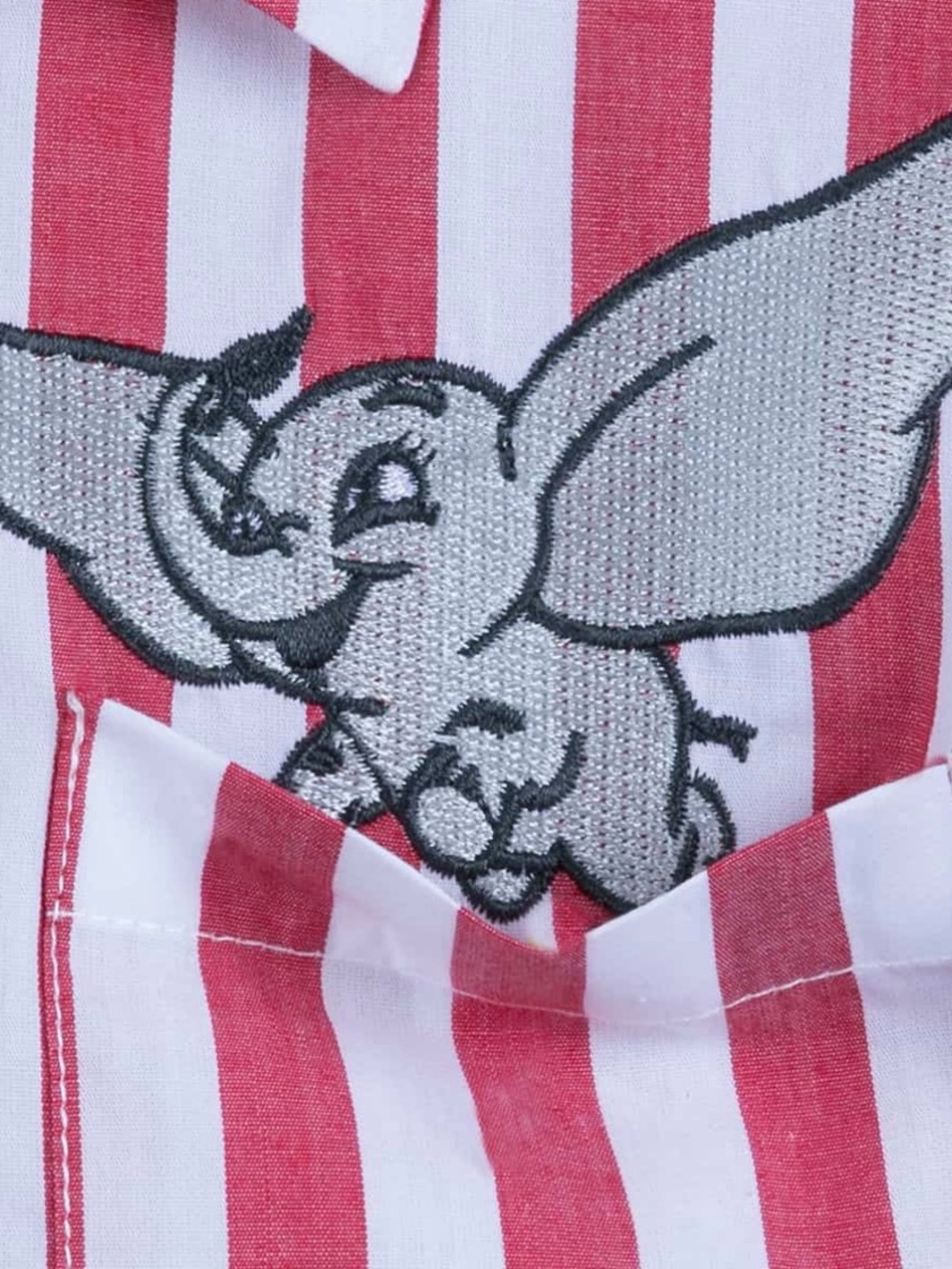 🐘 NEW Disney Embroidered Dumbo Red White Striped Short-Sleeve Buttondown Shirt - Picture 11 of 11